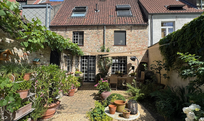 Charmant huis te koop in Brugge