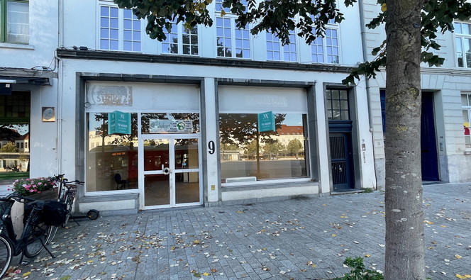 Commercieel gelijkvloers te huur in Brugge