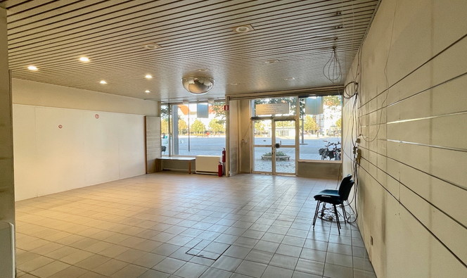 Commercieel gelijkvloers te huur in Brugge