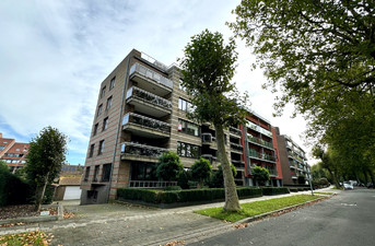 Dubbele garage te koop in Brugge