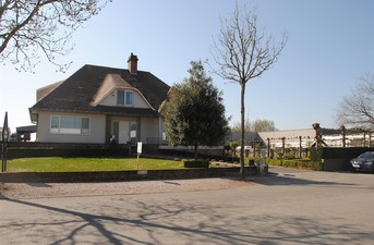 Gebouw voor gemengd gebruik te huur in Torhout