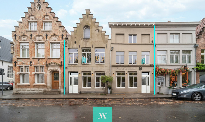 Gebouw voor gemengd gebruik te koop in Brugge