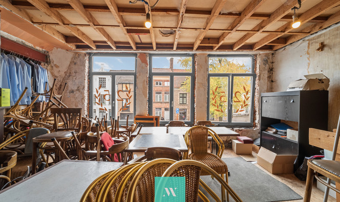 Gebouw voor gemengd gebruik te koop in Brugge