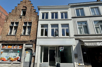 Gebouw voor gemengd gebruik te koop in Brugge