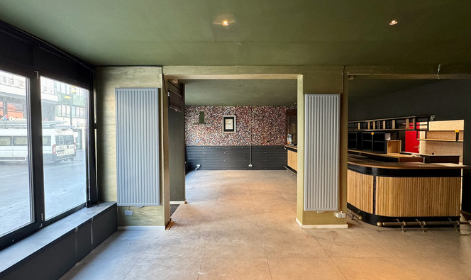 Gebouw voor gemengd gebruik te koop in Oostende