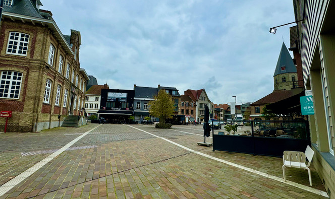 Gebouw voor gemengd gebruik te koop in Torhout