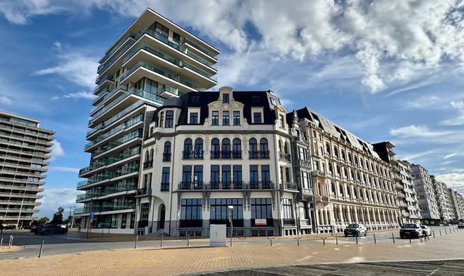 Gelijkvloerse verdieping te koop in Oostende