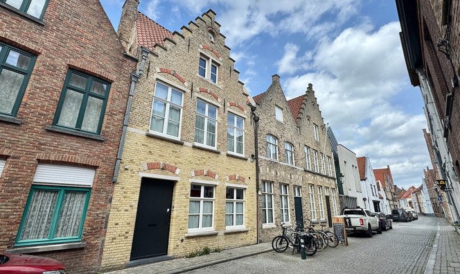 Herenhuis te koop in Brugge