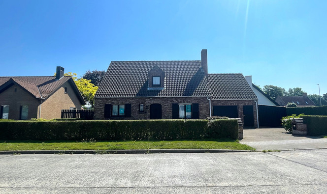 Huis te koop in Assebroek