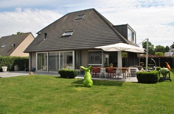 Villa te koop in Oostkamp