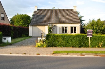 Villa te koop in Sint-Andries