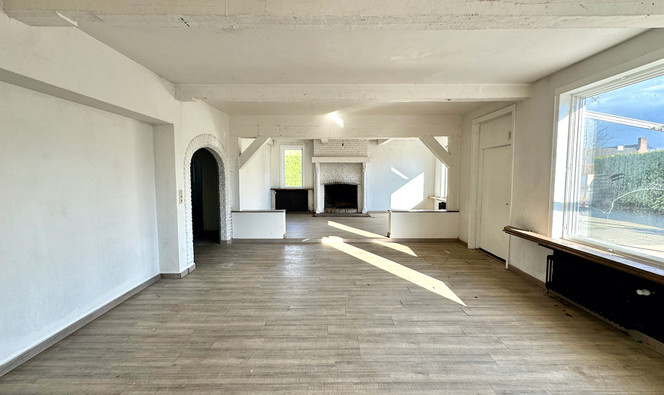 Villa te koop in Sint-Kruis