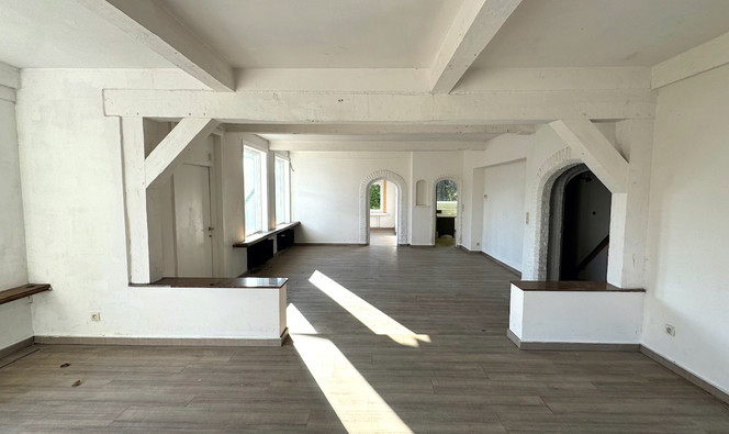 Villa te koop in Sint-Kruis