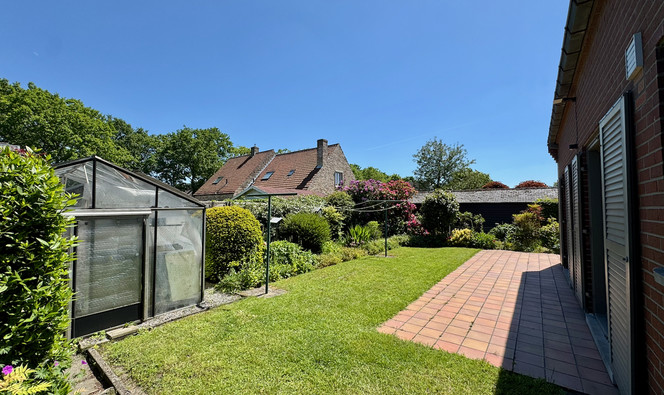 Villa te koop in Sint-Kruis